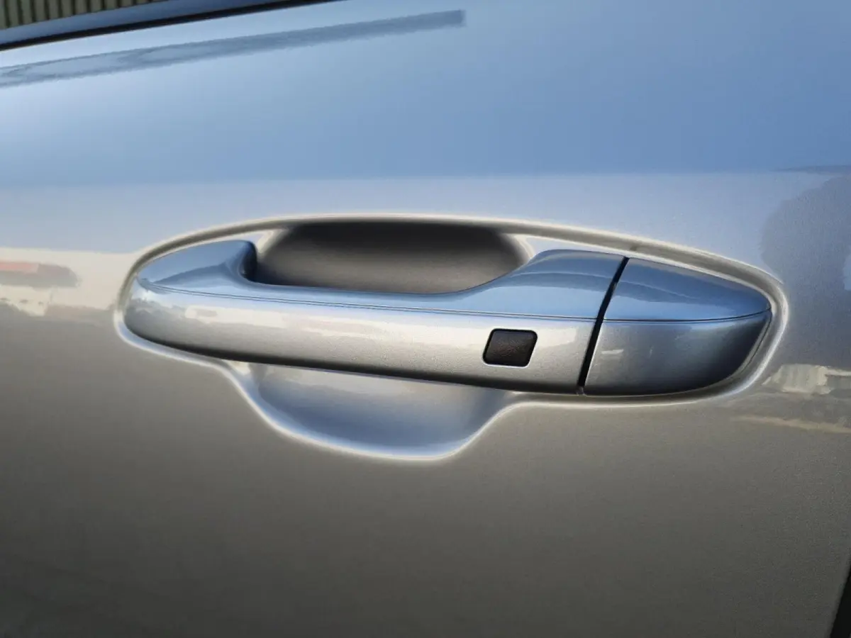 1.6 GDi Hybrid DynamicPlusLine | Voorraadauto! | Stoel en stuurverwarming | Schuifdak | Parkeersensoren voor en achter | NU MET €3.000 inruilpremie en €1000 voorraadvoordeel!