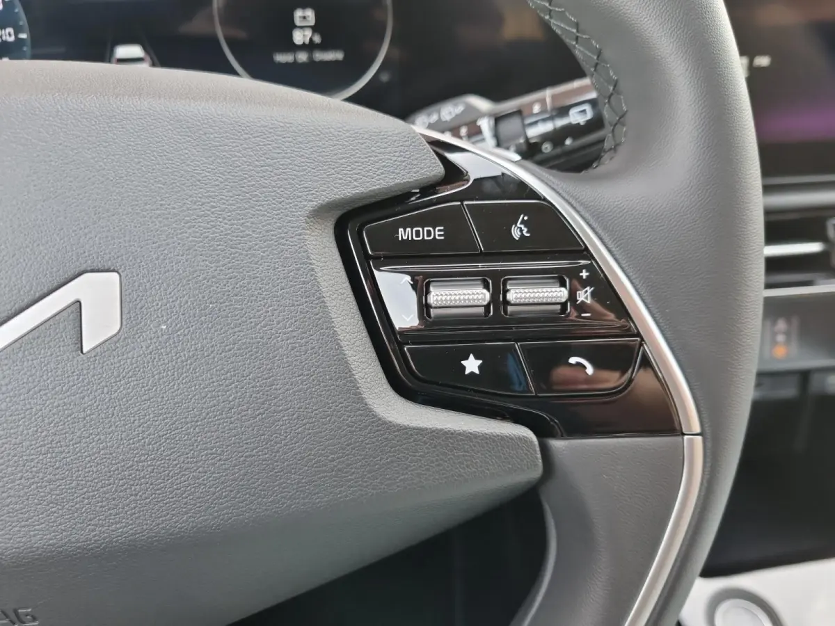 1.6 GDi Hybrid DynamicLine TOT 5000,- VOORRAADVOORDEEL - informeer naar de beschikbare modellen