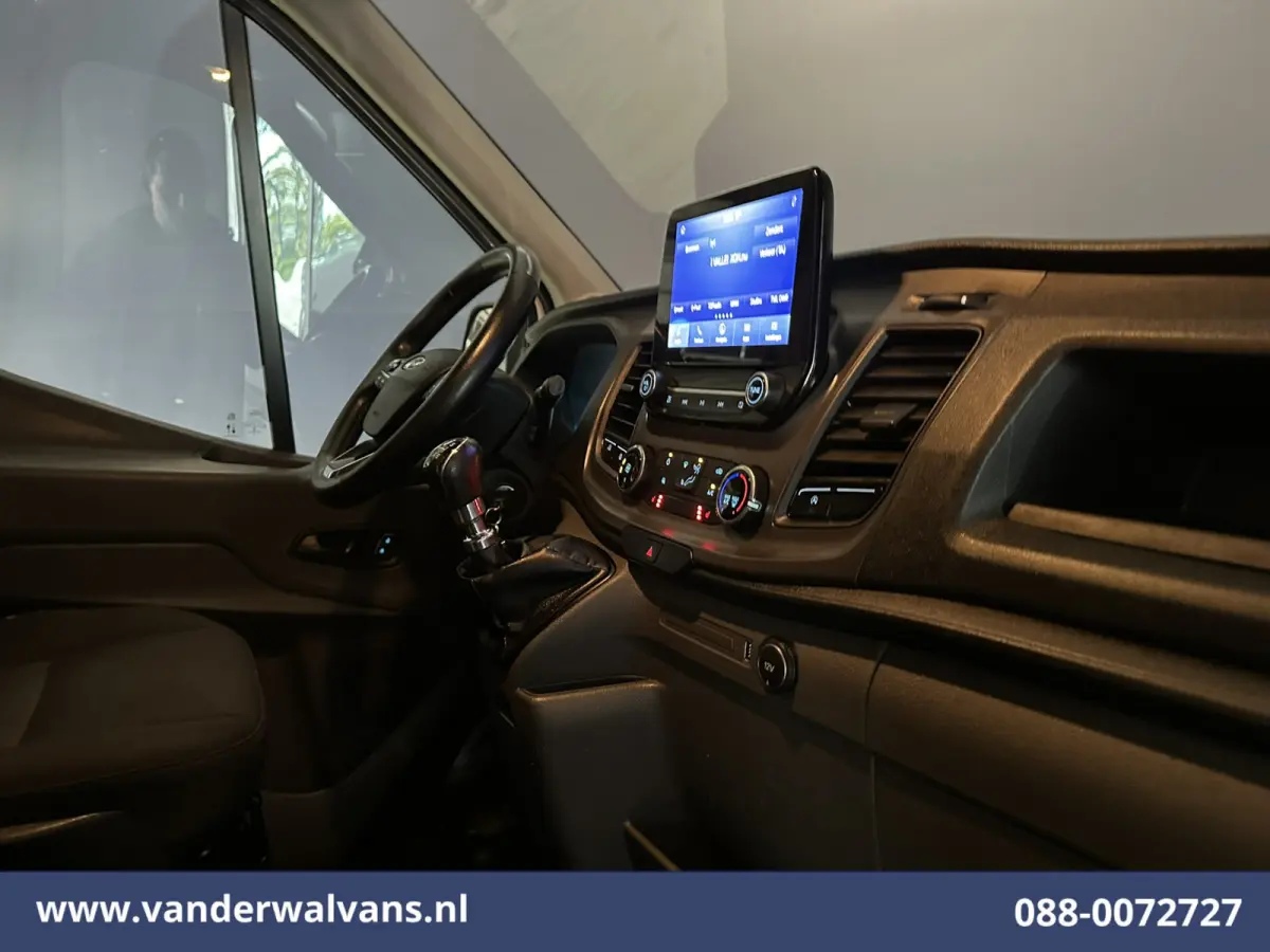 2.0 TDCI 131pk Bakwagen Laadklep Zijdeur Euro6 1001kg Laadvermogen Airco | Camera | Navigatie | Apple Carplay Android Auto, Cruisecontrol, Stoelverwarming