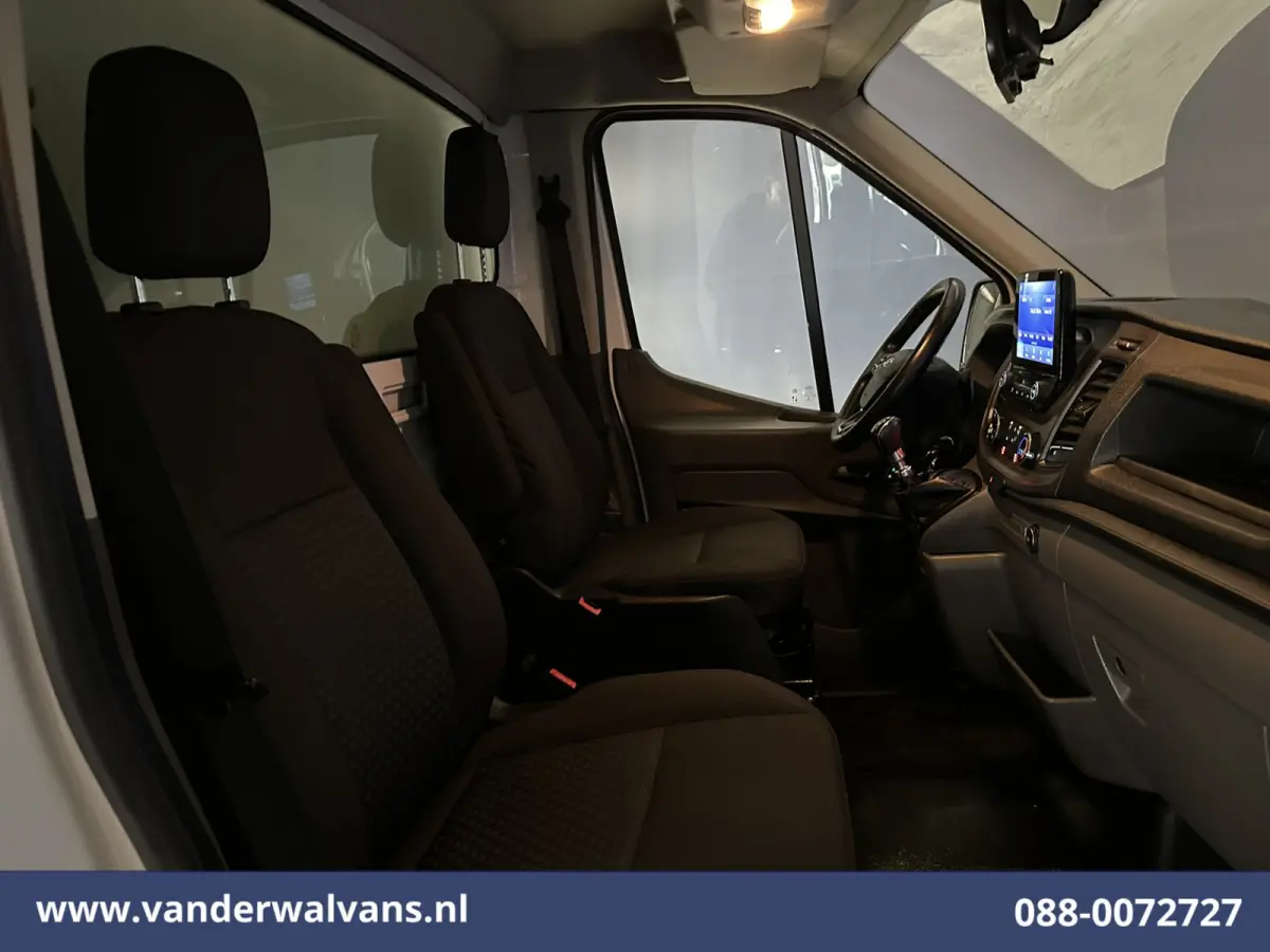 2.0 TDCI 131pk Bakwagen Laadklep Zijdeur Euro6 1001kg Laadvermogen Airco | Camera | Navigatie | Apple Carplay Android Auto, Cruisecontrol, Stoelverwarming