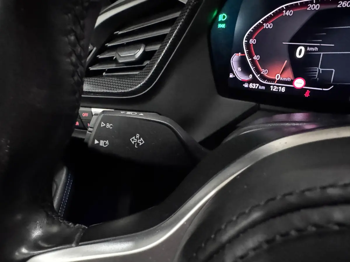 118i Executive - M sport - Trekhaak - Keyless - Leder
