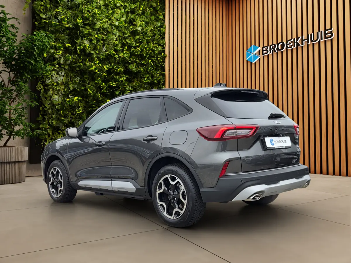 2.5 PHEV Active Matrix LED | Headup | Afneembare trekhaak | Carplay | Stoel- stuurverw. | Keyless | Camera