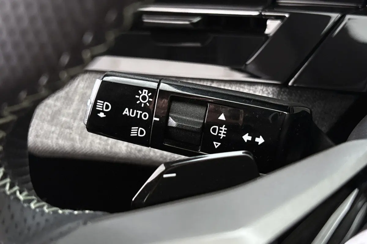 1.6 Plug-in Hybrid 195 GT 7p Stoelverwarming Achterbankverwarming Keyless Camera