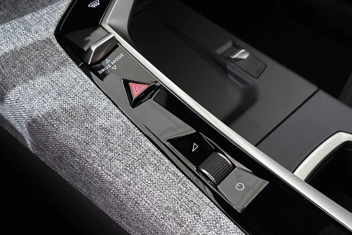 1.6 Plug-in Hybrid 195 GT 7p Stoelverwarming Achterbankverwarming Keyless Camera