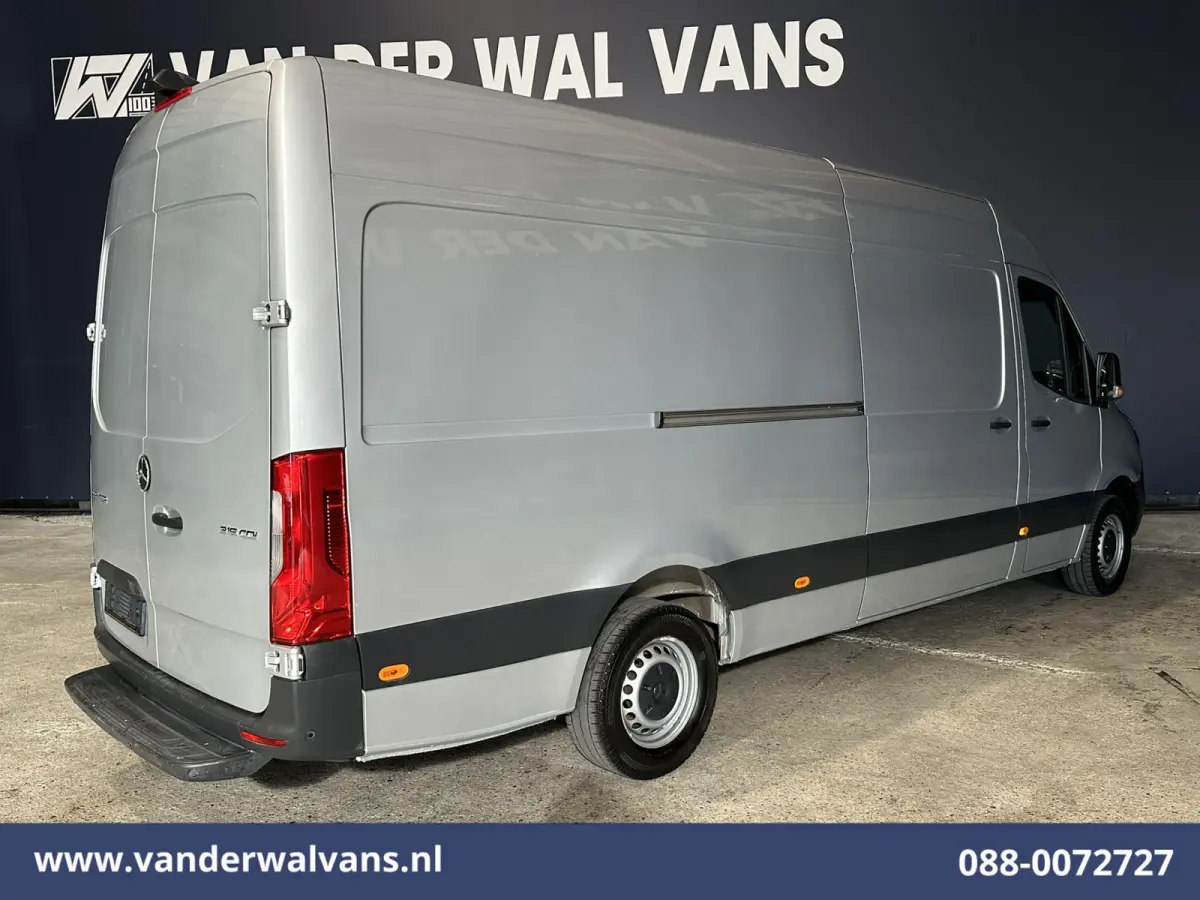315 CDI 150pk L3H2 Euro6 Airco | 360 graden Camera | Navigatie | Apple Carplay | Cruisecontrol | Chauffeursstoel Android Auto, Stoelverwarming, Parkeersensoren, Bijrijdersbank