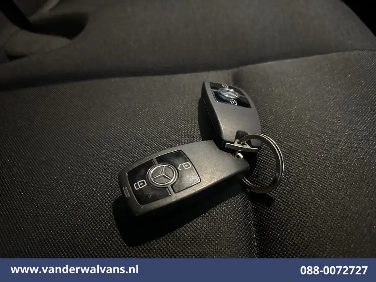 315 CDI 150pk L3H2 Euro6 Airco | 360 graden Camera | Navigatie | Apple Carplay | Cruisecontrol | Chauffeursstoel Android Auto, Stoelverwarming, Parkeersensoren, Bijrijdersbank