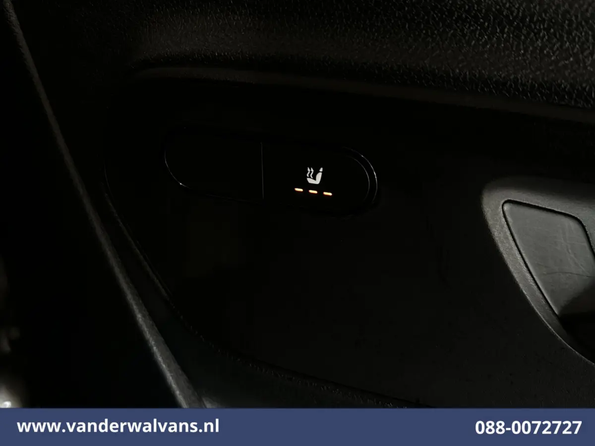 315 CDI 150pk L3H2 Euro6 Airco | 360 graden Camera | Navigatie | Apple Carplay | Cruisecontrol | Chauffeursstoel Android Auto, Stoelverwarming, Parkeersensoren, Bijrijdersbank