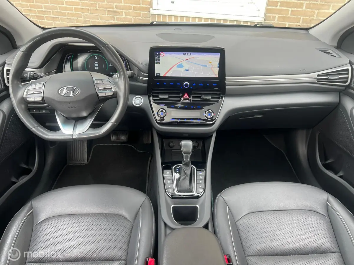 1.6 GDi Premium | Camera | Navi | Cruise | DAB