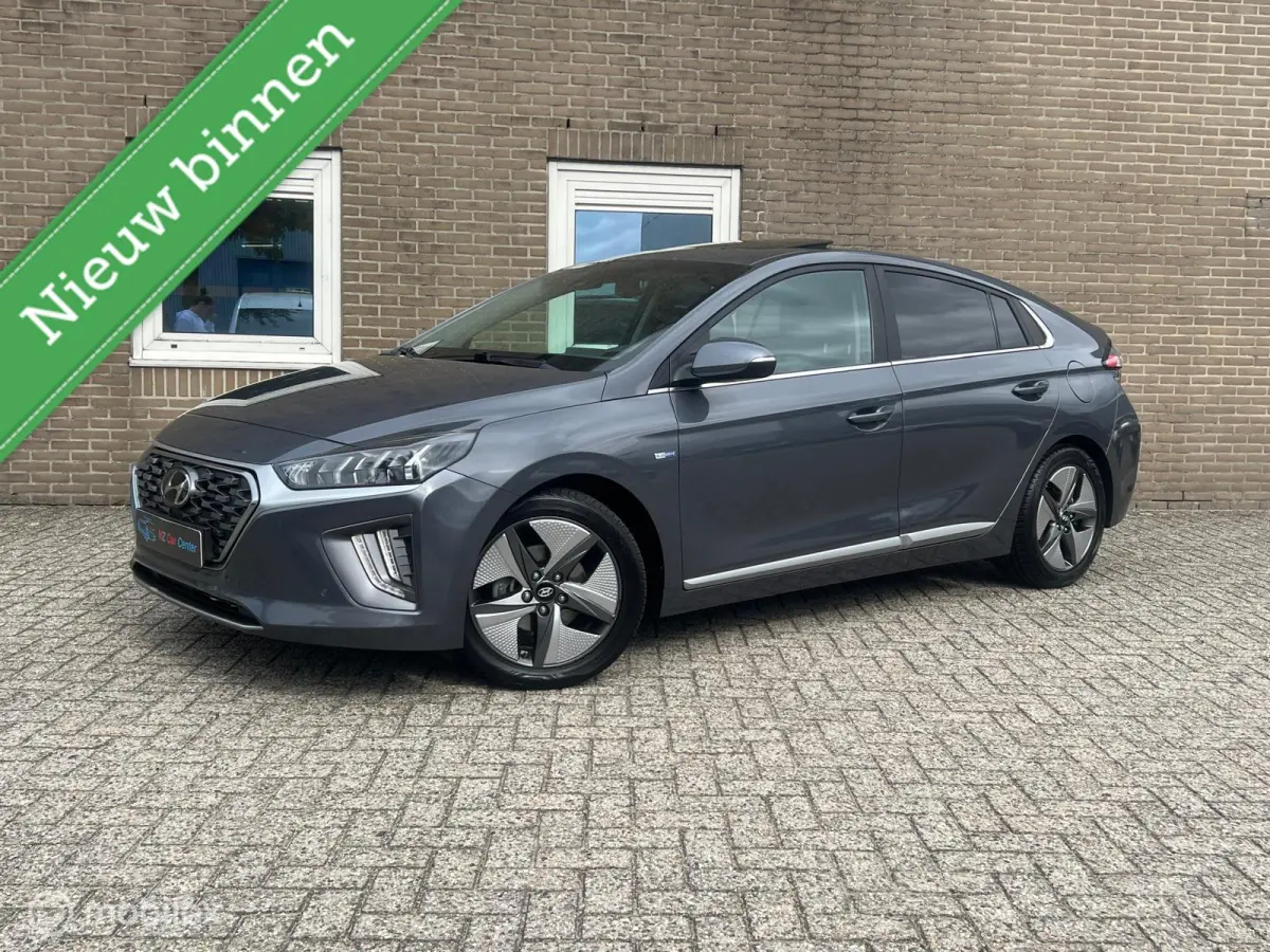 1.6 GDi Premium | Camera | Navi | Cruise | DAB