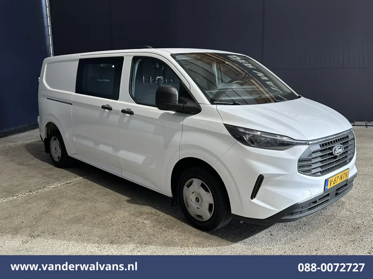 2.0 TDCI 136pk L2H1 Dubbele Cabine Euro6 Airco | 6-Zits | Camera | Apple Carplay | Cruisecontrol | LED Android Auto, Parkeersensoren, Verwarmde voorruit, Bijrijdersbank, 2800kg trekvermogen