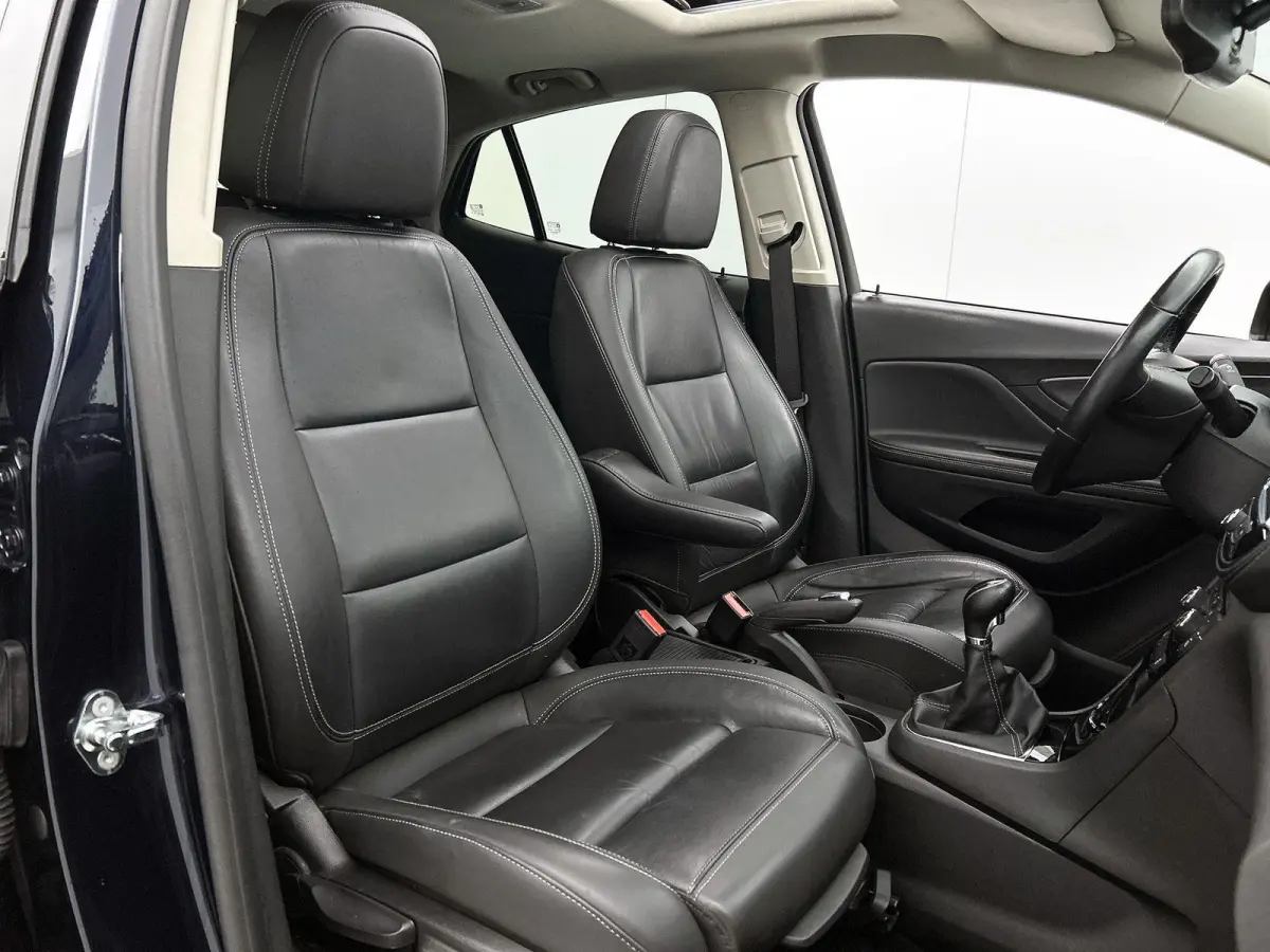 1.4 Turbo Black Edition | Apple Carplay/Android Auto | Navigatie | Parkeersensoren