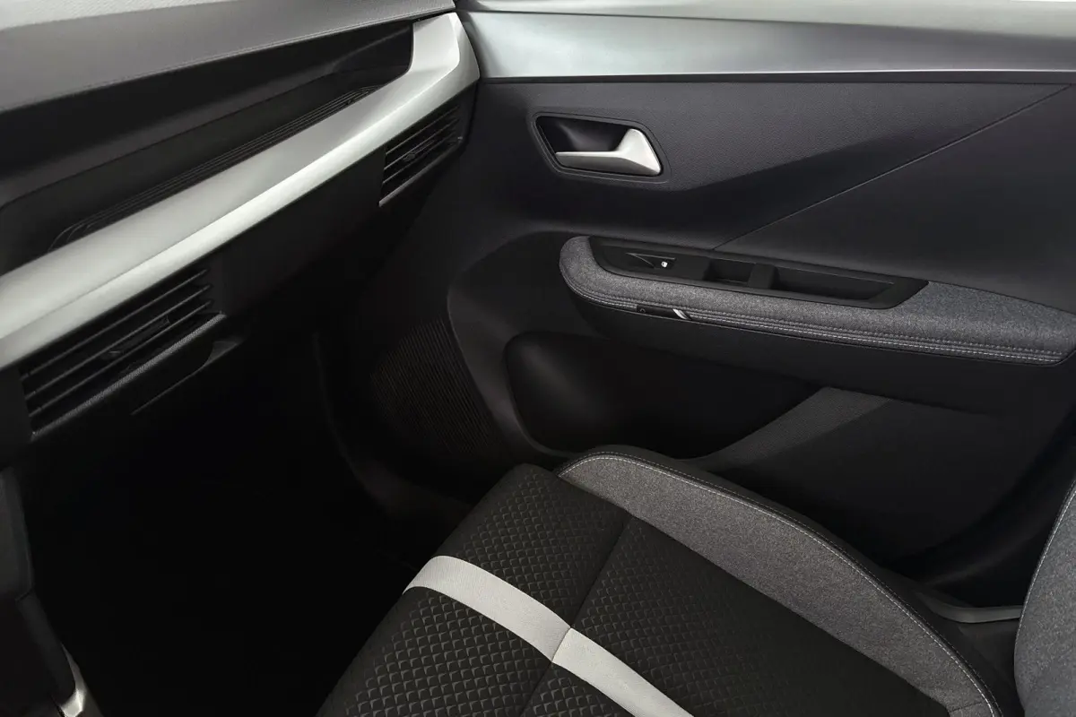 Extended range GS 54 kWh Stuur-Stoelverwarming Camera Apple CarPlay