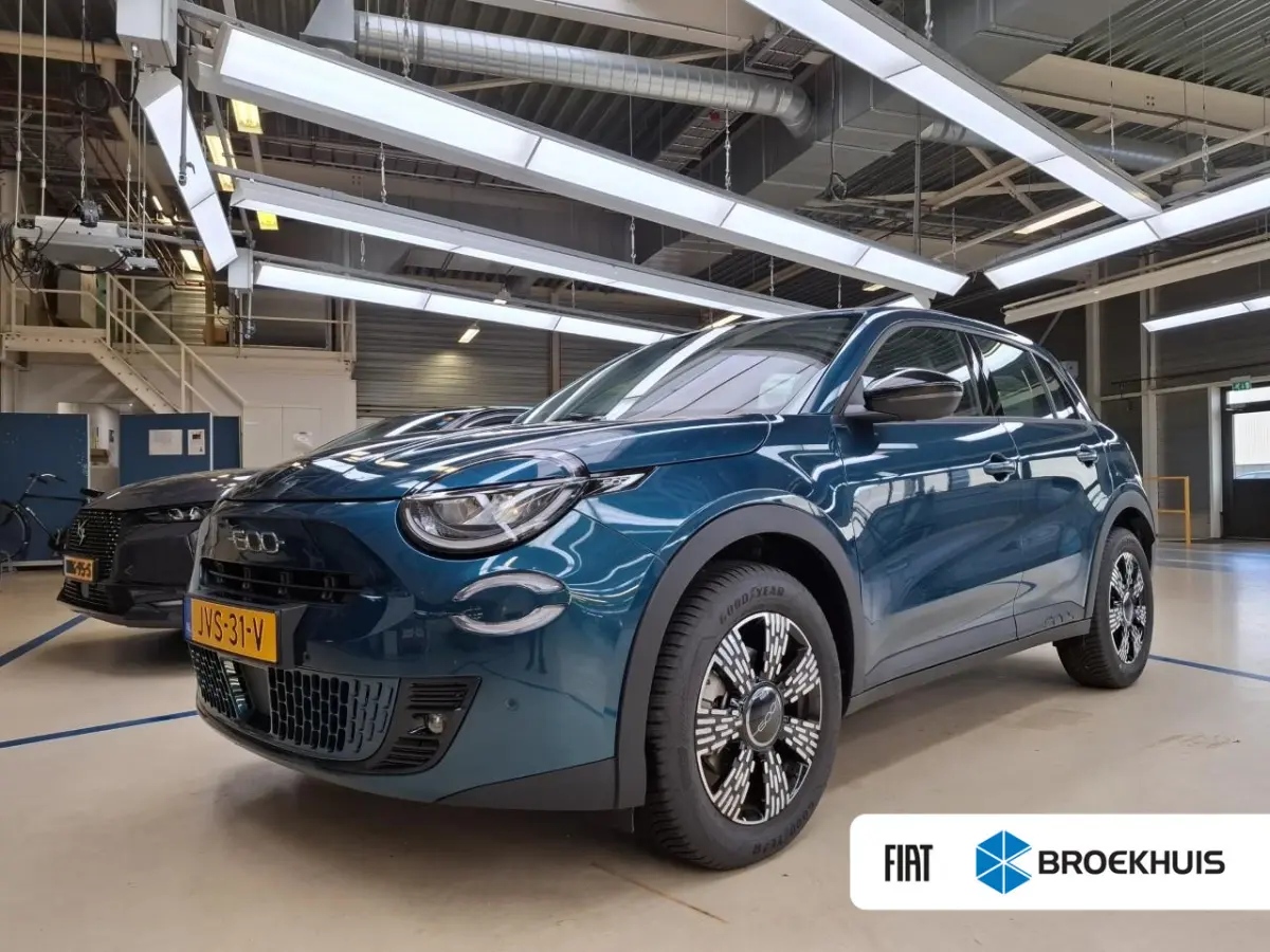1.2 Hybrid Icon 145pk Tot 8 Jaar Garantie! | Navigatie | Allseason | Climate Control | Cruise Control | !!