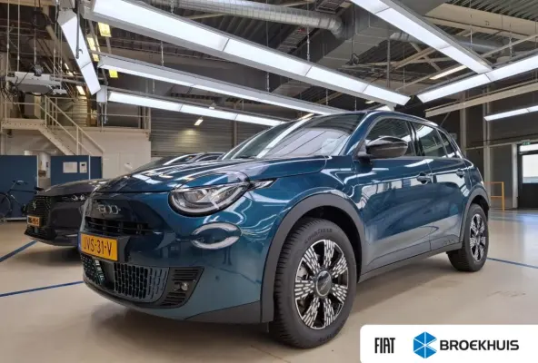 1.2 Hybrid Icon 145pk Tot 8 Jaar Garantie! | Navigatie | Allseason | Climate Control | Cruise Control | !!