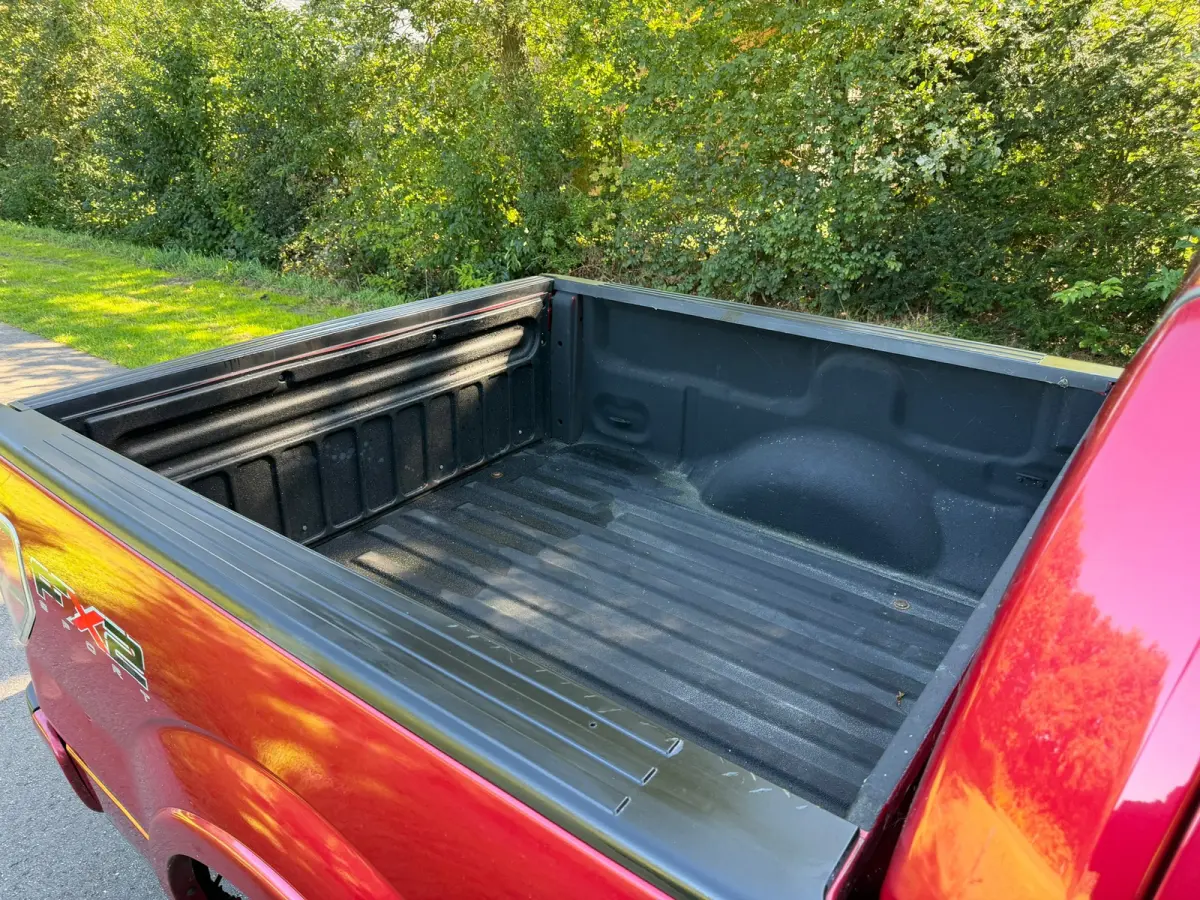 |V8 + Leder + Airco + Cruise Nu € 15.975,-!!!