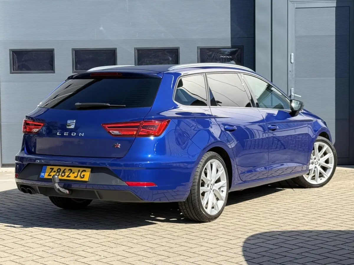 1.4 EcoTSI FR|ACC|CarPlay|Sfeer|Trekhaak|Distr. vervangen