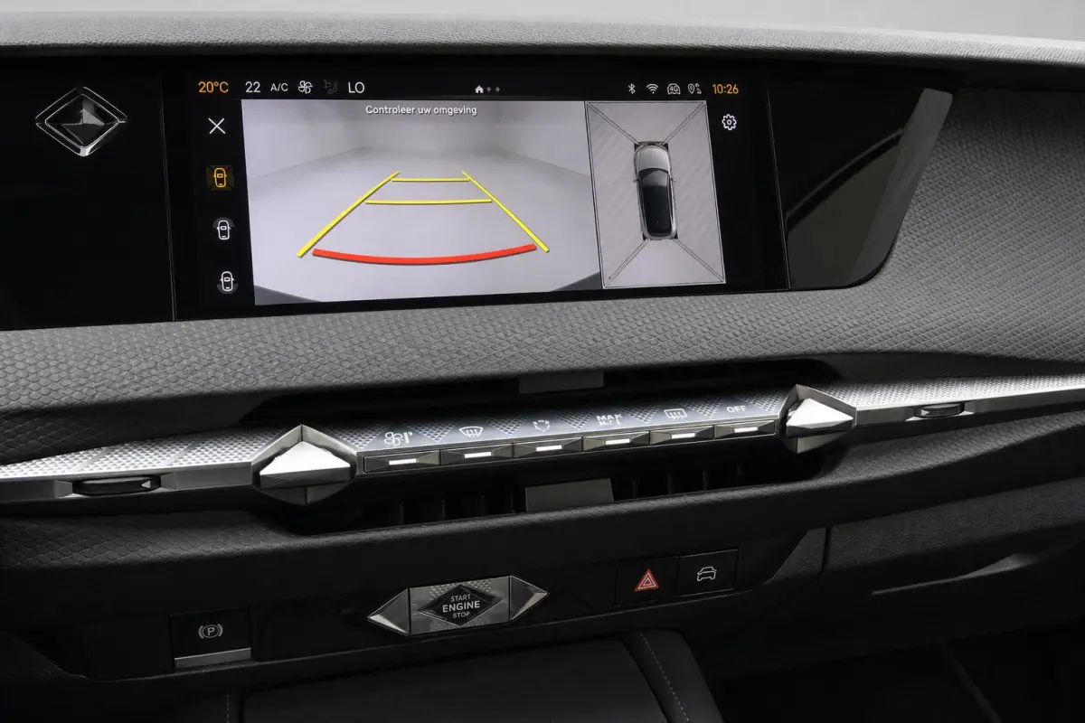 E-Tense Trocadero | Camera | Trekhaak | Navigatie | Elektrische kofferklep