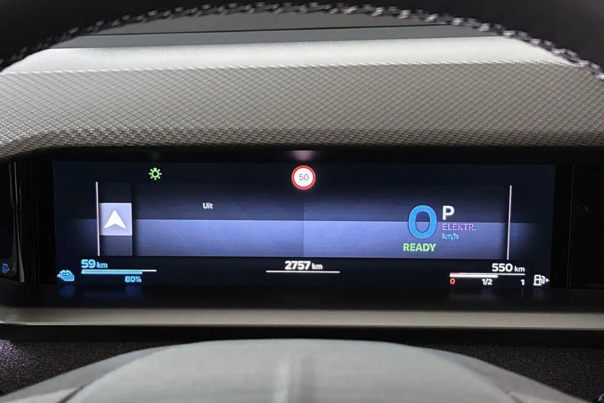 1.6 Turbo Plug-in-Hybrid Business Edition Pano Trekhaak Stoelverwarming 360 Camera