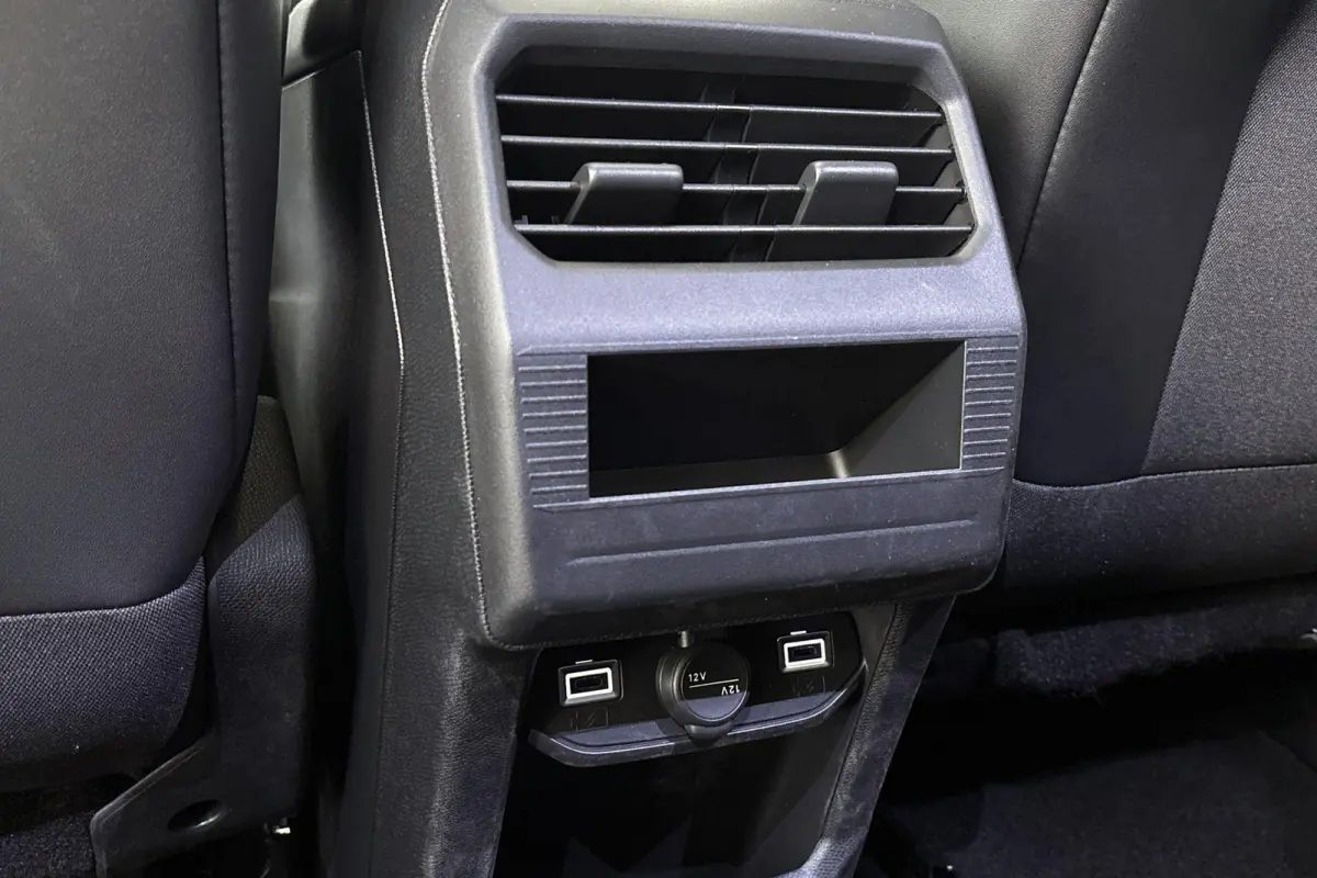 1.6 Turbo Plug-in-Hybrid Business Edition Pano Trekhaak Stoelverwarming 360 Camera