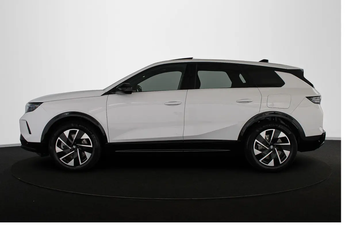1.6 Turbo Plug-in-Hybrid Business Edition Pano Trekhaak Stoelverwarming 360 Camera