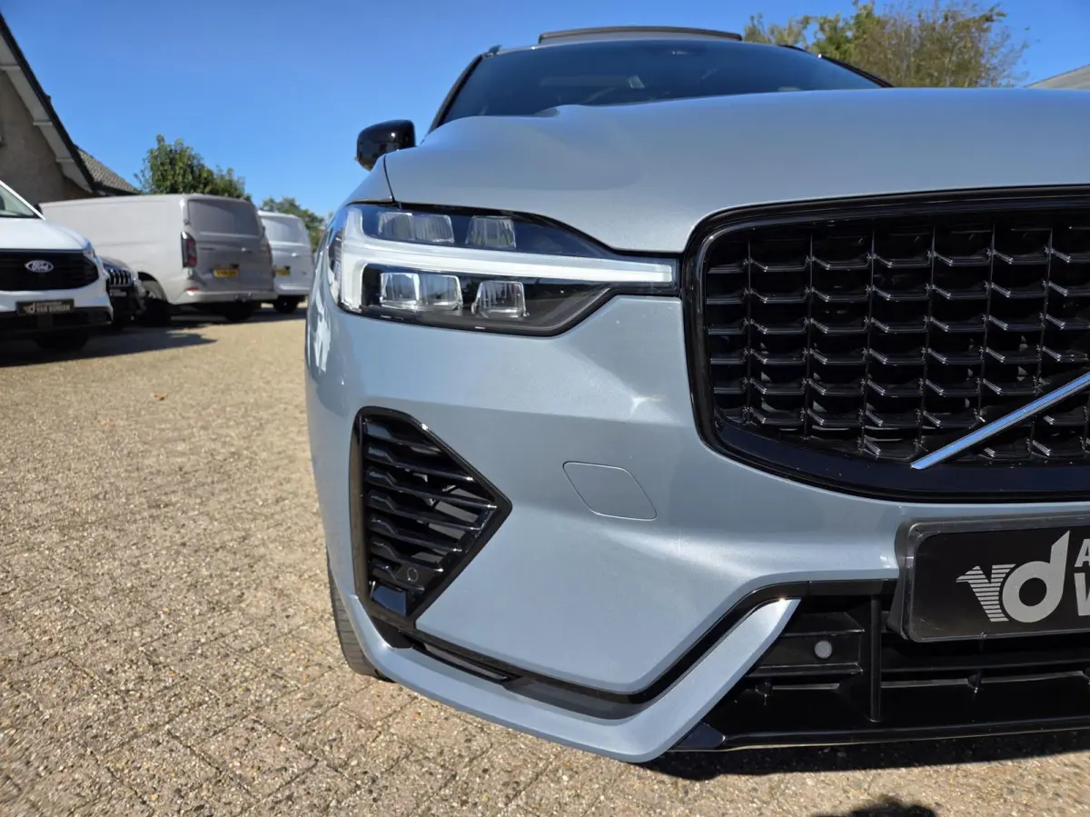 2.0 T6 Plug-in hybrid AWD R-Design PHEV Long Range | 360 - Panorama | Facelift