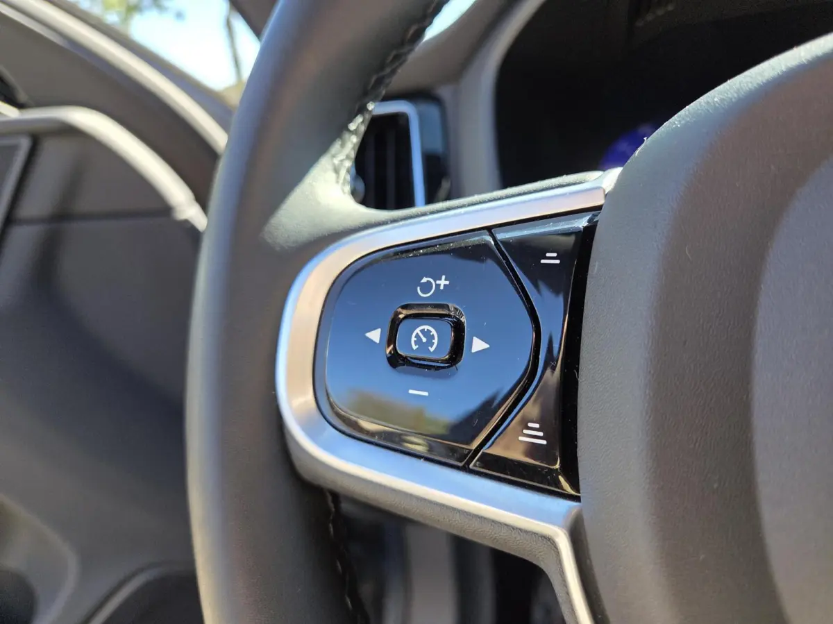 2.0 T6 Plug-in hybrid AWD R-Design PHEV Long Range | 360 - Panorama | Facelift