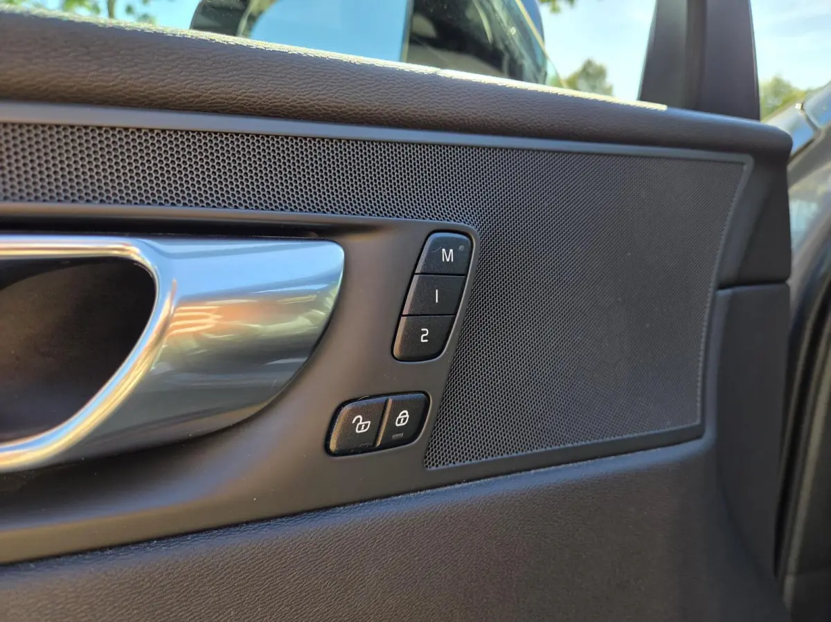 2.0 T6 Plug-in hybrid AWD R-Design PHEV Long Range | 360 - Panorama | Facelift