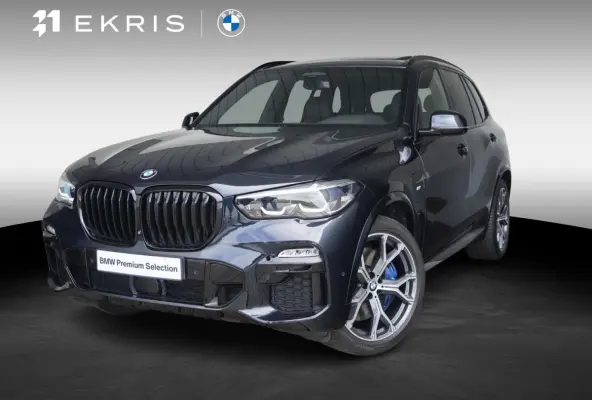 xDrive45e | M Sportpakket | Comfort Access | Panoramadak | Driving Assistant Plus | Harman Kardon | Head Up Display | 21 inch | Trekhaak