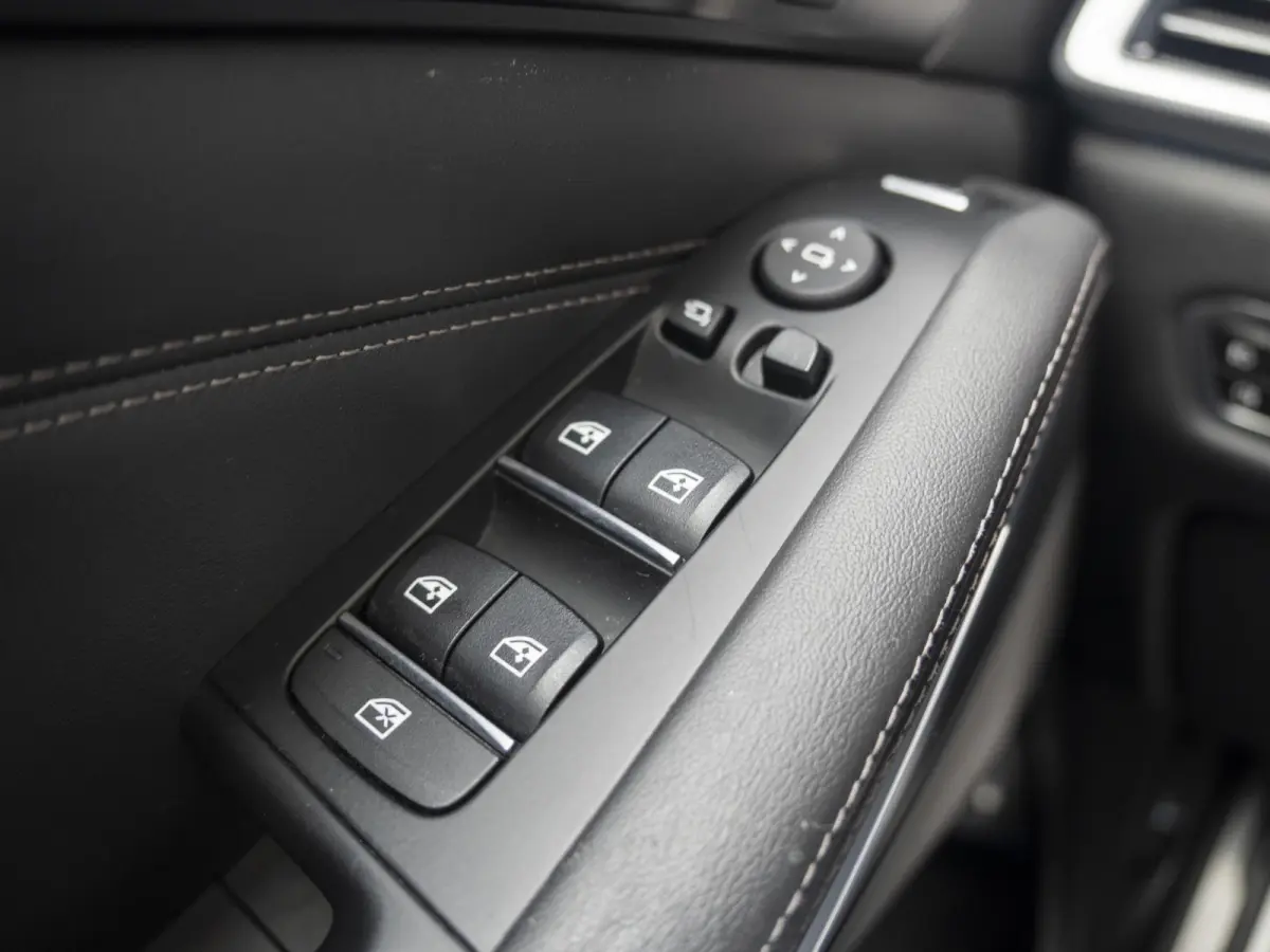 xDrive45e | M Sportpakket | Comfort Access | Panoramadak | Driving Assistant Plus | Harman Kardon | Head Up Display | 21 inch | Trekhaak