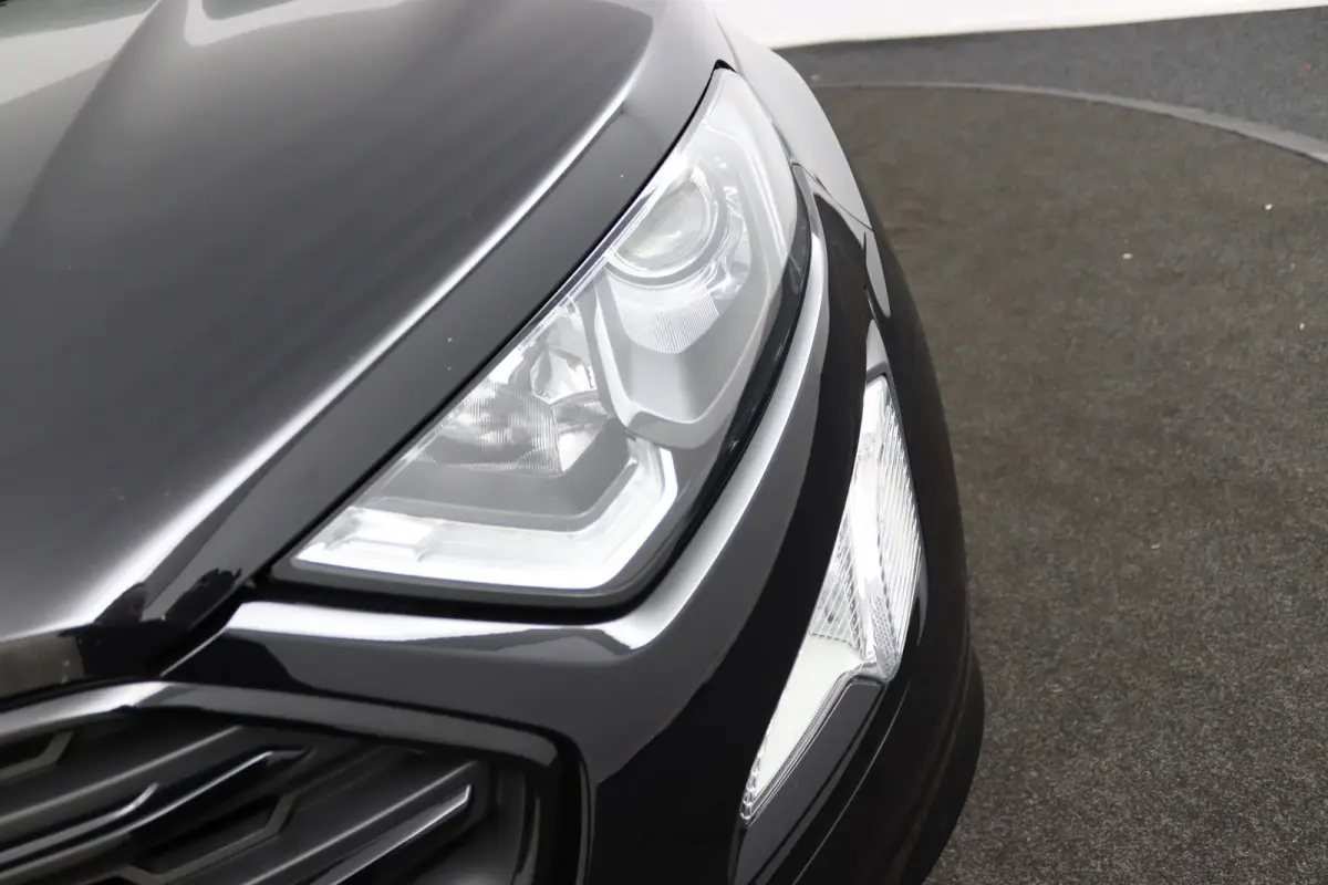 1.0 EcoBoost ST-Line | Airco (automatisch) | Apple Carplay/Android Auto|telefoonintegratie premium | Bluetooth telefoonvoorbereiding