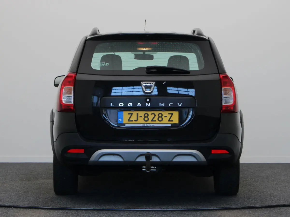 TCe 90pk Stepway | Trekhaak | Parkeersensoren Achter | Navigatie |
