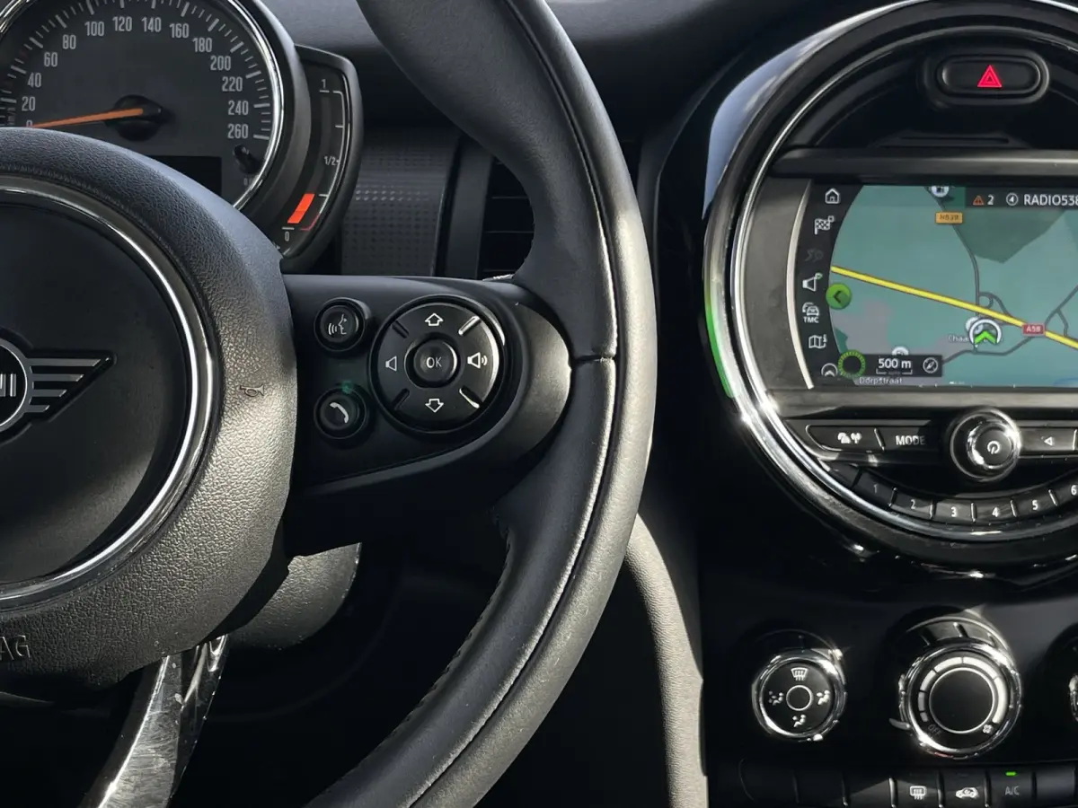 1.5 Cooper | NAVI | Bluetooth | Airco | Cruise Control |