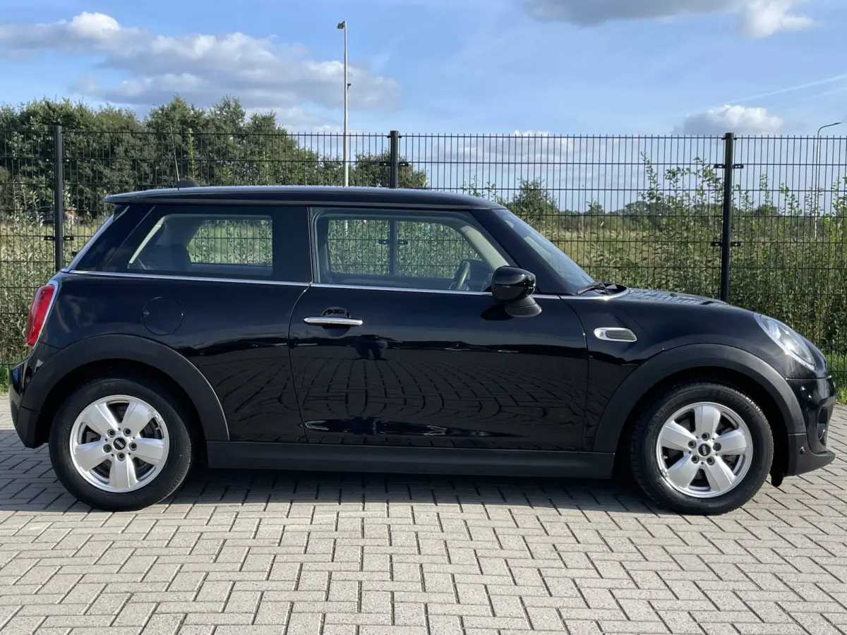 1.5 Cooper | NAVI | Bluetooth | Airco | Cruise Control |