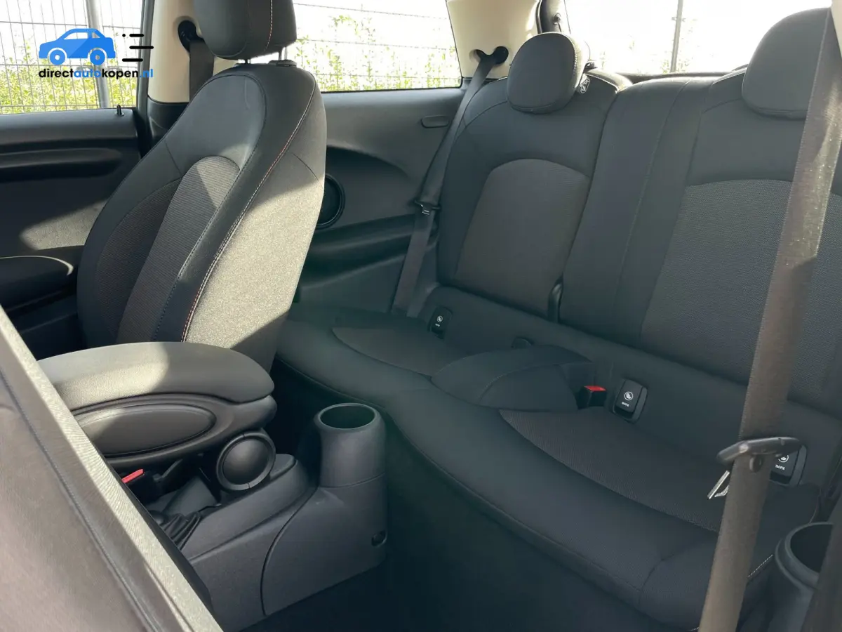 1.5 Cooper | NAVI | Bluetooth | Airco | Cruise Control |