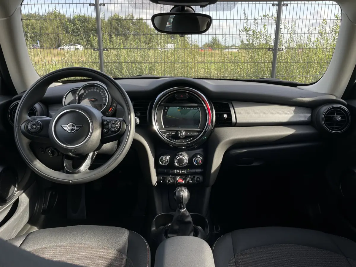 1.5 Cooper | NAVI | Bluetooth | Airco | Cruise Control |