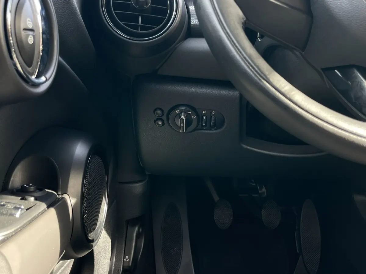 1.5 Cooper | NAVI | Bluetooth | Airco | Cruise Control |
