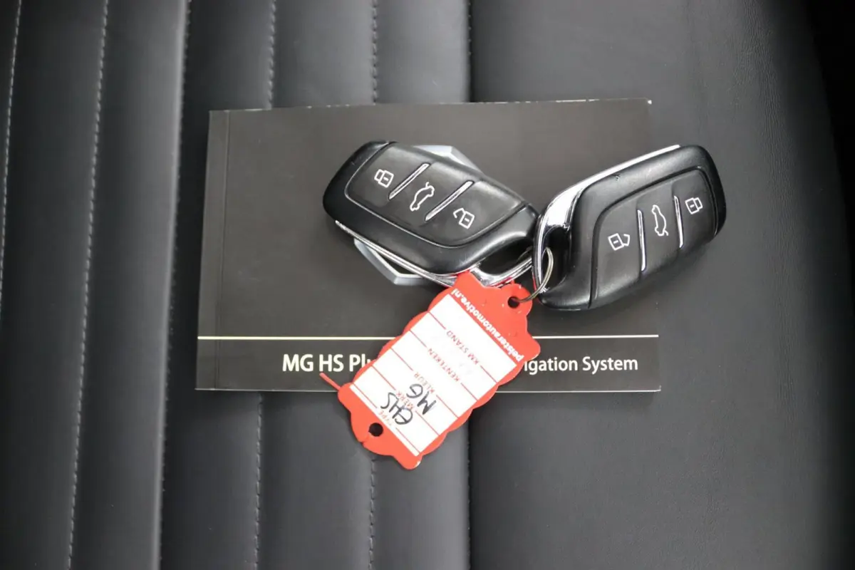 1.5 TGDI Luxury zwart, mooie wagen!