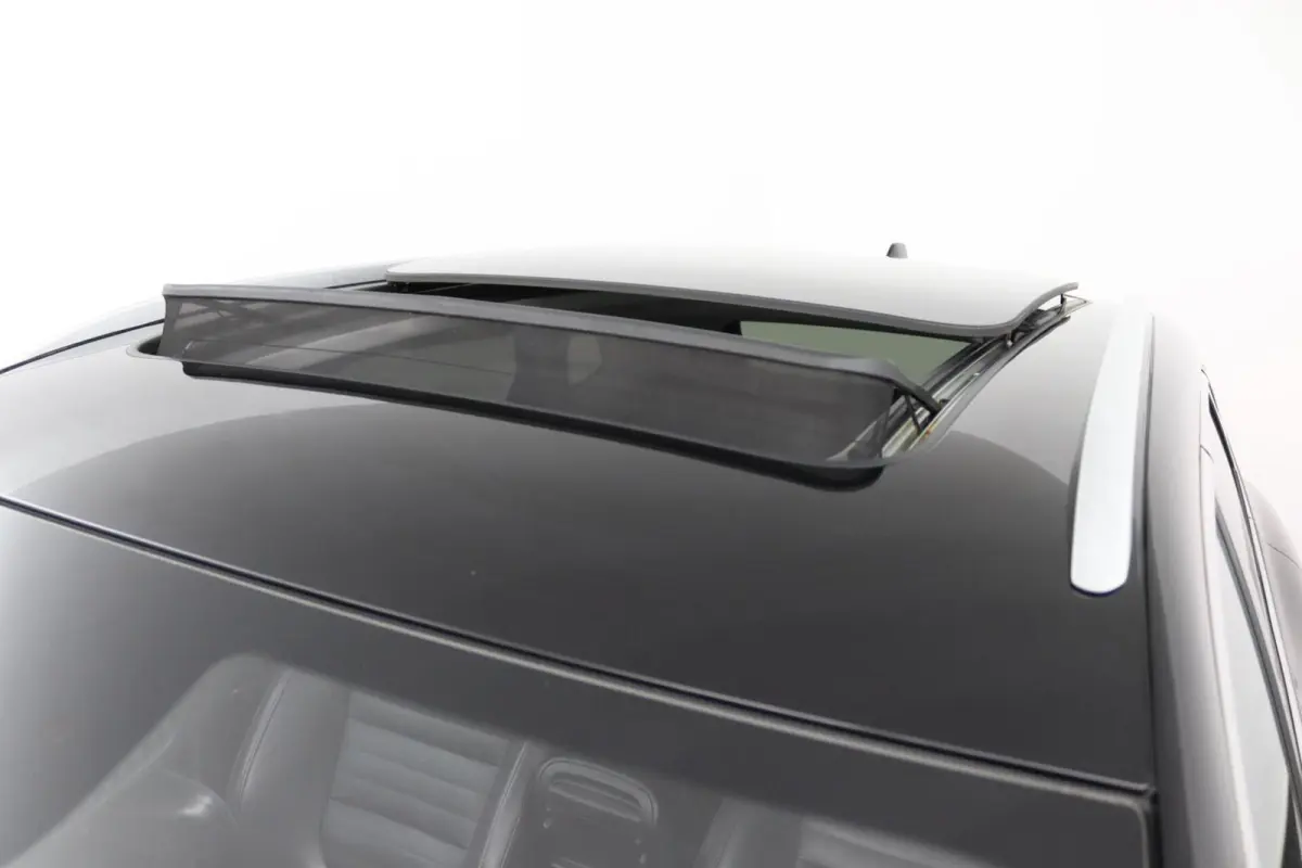 1.5 TGDI Luxury zwart, mooie wagen!
