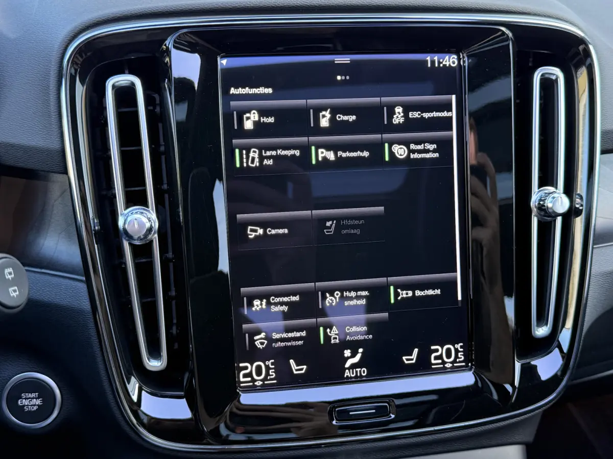 1.5 T4 Plug-in hybrid Ultimate Dark | Pano | Memory | H/K Audio | 19 inch