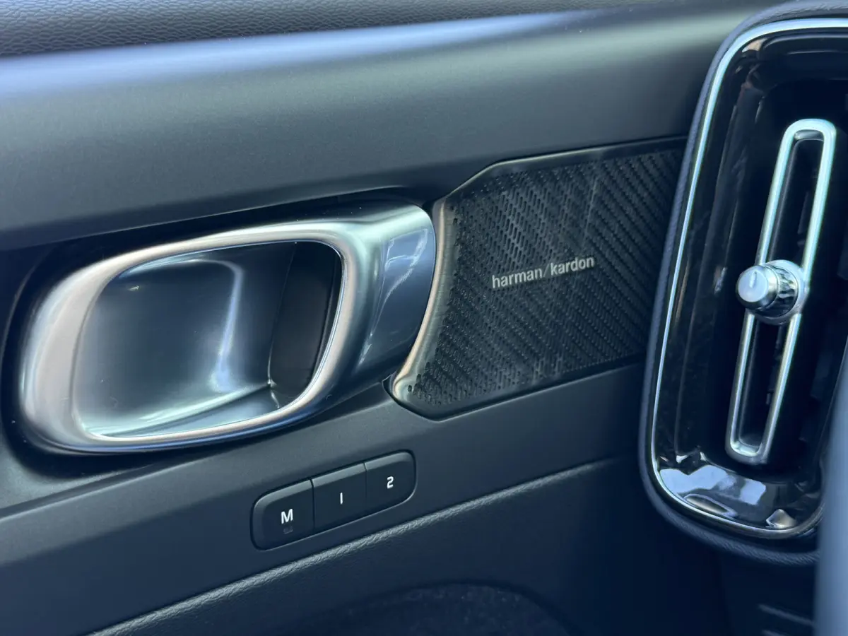 1.5 T4 Plug-in hybrid Ultimate Dark | Pano | Memory | H/K Audio | 19 inch