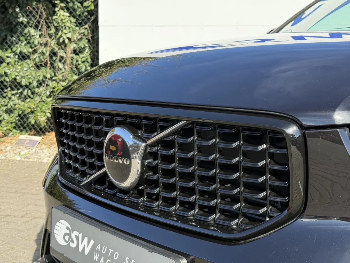 1.5 T4 Plug-in hybrid Ultimate Dark | Pano | Memory | H/K Audio | 19 inch