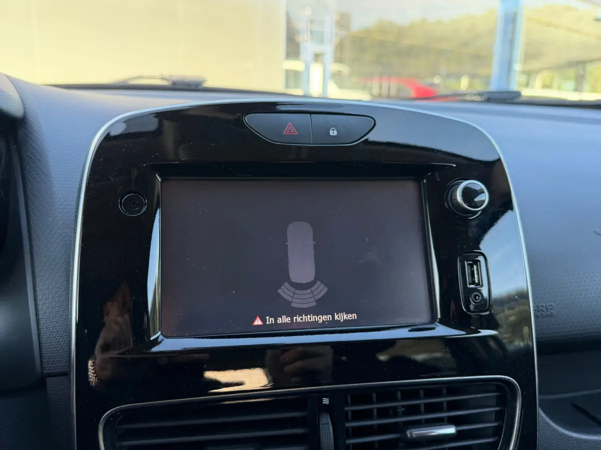 1.2 TCe Intens Automaat/Carplay/Navi/Airco