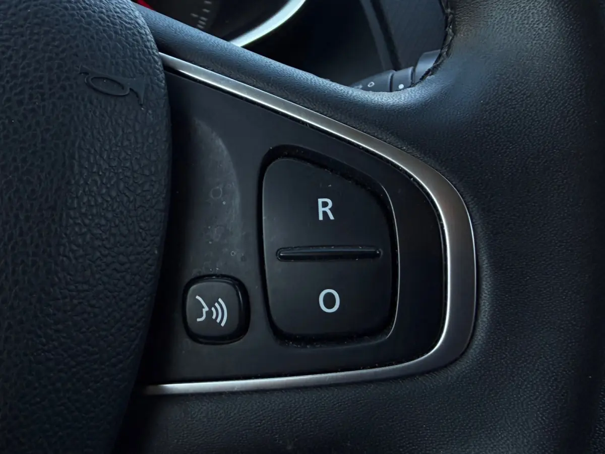 1.2 TCe Intens Automaat/Carplay/Navi/Airco
