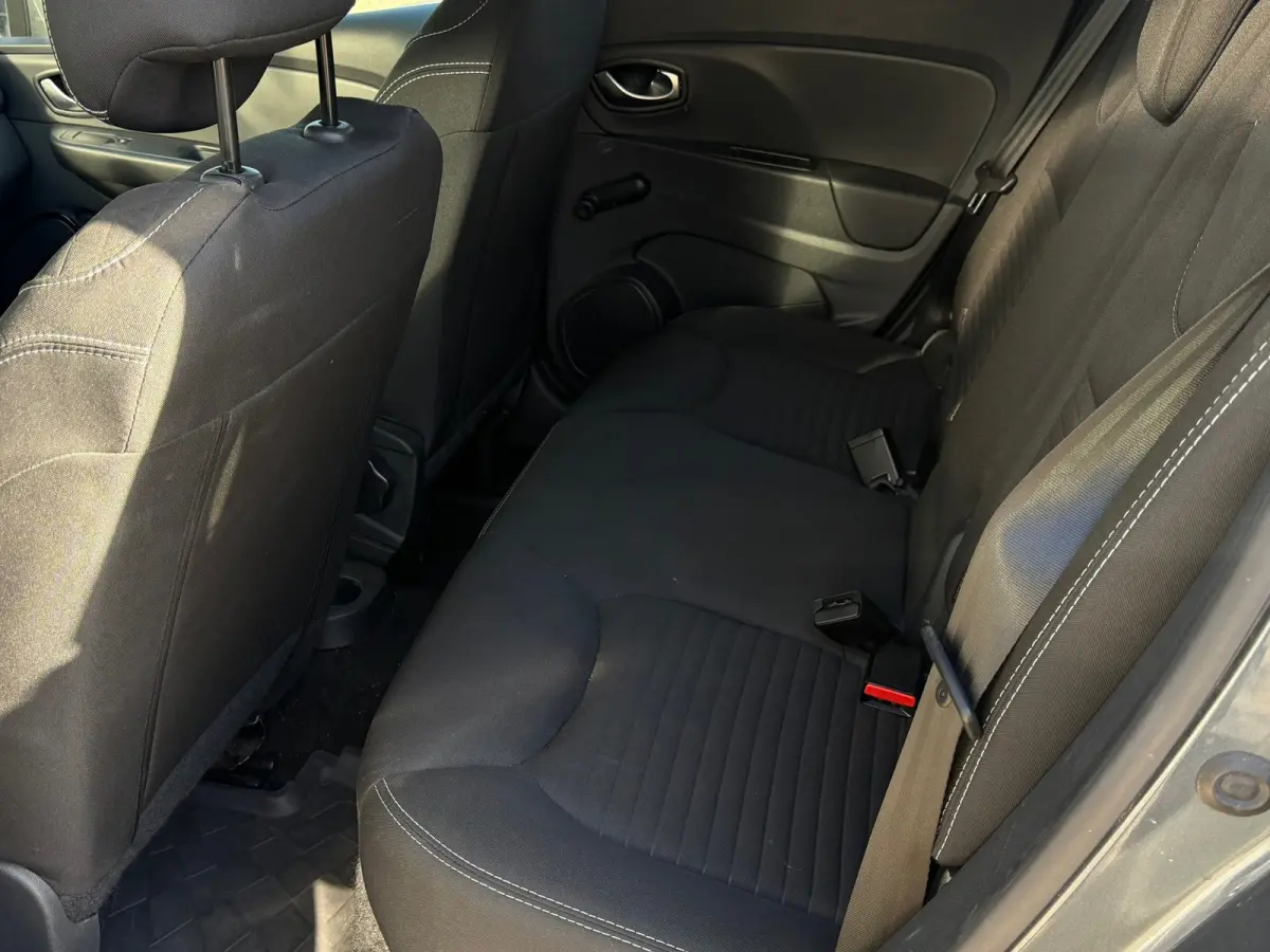 1.2 TCe Intens Automaat/Carplay/Navi/Airco