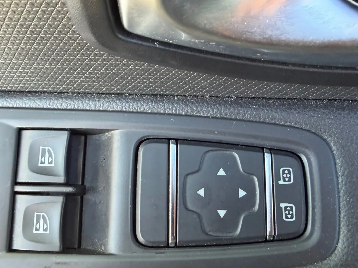 1.2 TCe Intens Automaat/Carplay/Navi/Airco
