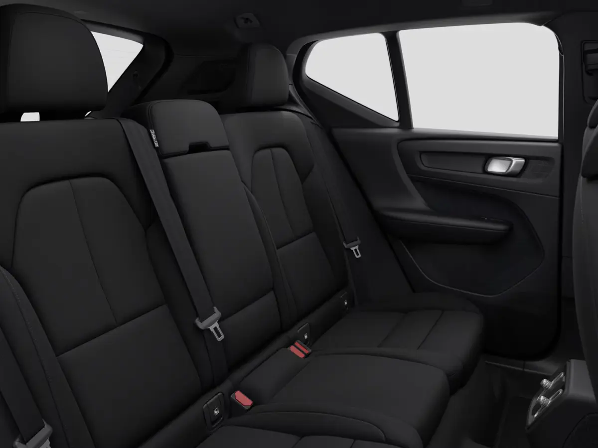 P5 Long Range Plus Europa 82 kWh | Parkeercamera | Harman Kardon | Stoel- en stuurverwarming