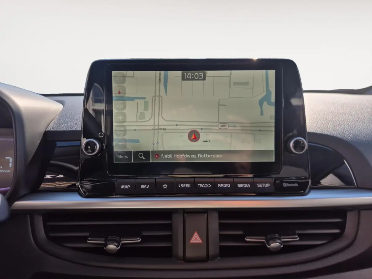 1.0 GDi DynamicLine | Airco | Navi | Camera | AUTOMAAT | Cruise Control | DEMO |