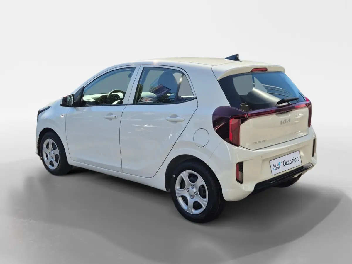 1.0 GDi DynamicLine | Airco | Navi | Camera | AUTOMAAT | Cruise Control | DEMO |