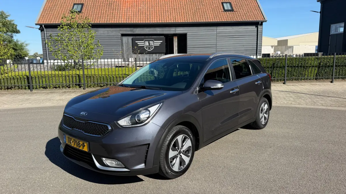 1.6 GDi Hybrid DynamicLine Airco/Ecc Leer Navi Camera