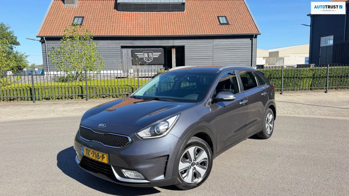 1.6 GDi Hybrid DynamicLine Airco/Ecc Leer Navi Camera